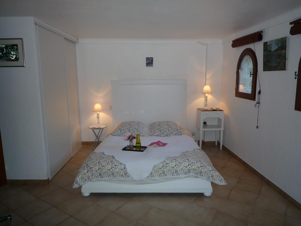 La Rose Des Vents Bed & Breakfast Montauroux Exterior foto
