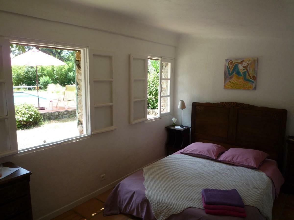 La Rose Des Vents Bed & Breakfast Montauroux Exterior foto